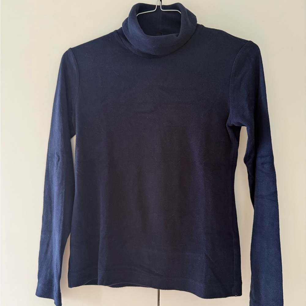 Uniqlo navy fleece Turtleneck pullover - size M - cozy winter layer